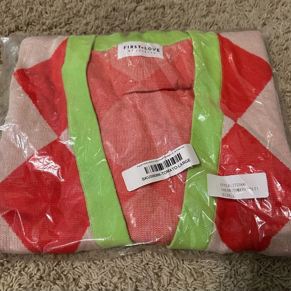 Colorful Diamond Pattern Cardigan - Picture 2 of 3